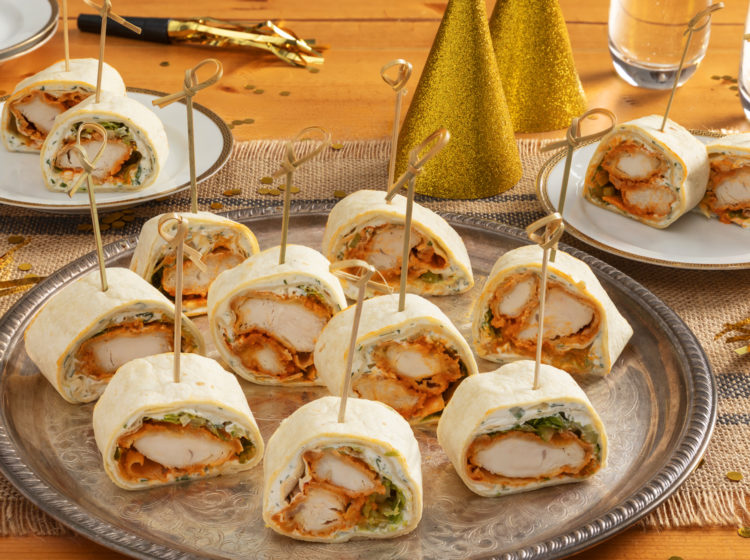 Buffalo Chicken Party Pinwheels