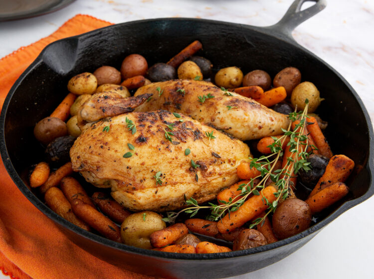 Field Company Cast Iron Skillet Review: Cook better food