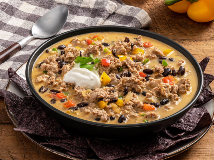 Slow Cooker Southwest White Chicken Chili - Bell & Evans